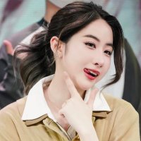 Lari 🦋🌻 (@matriarca_) 's Twitter Profile Photo Lari 🦋🌻 (@matriarca_) 's Twitter Profile Photo