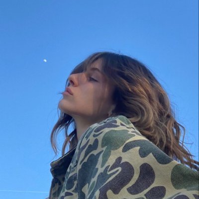 zatenolmuor's profile picture. öyle