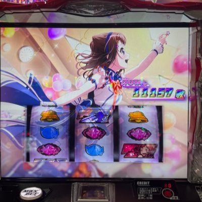 エクバシリーズやってたりやってなかったりAPEXとかもやってます