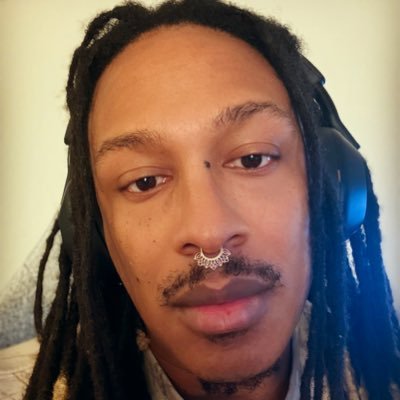 blackgeektweet's profile picture. Gayming Geek