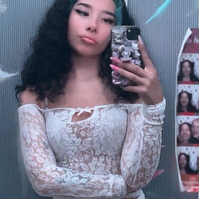21| findom princess 🌸| £10 tribute| https://t.co/CDMIFhr4Lu