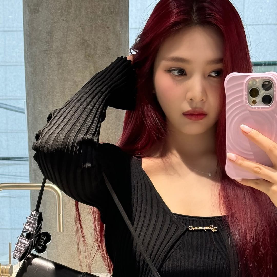 Rosientist's profile picture. Técnica em Informática, vestibulanda de Engenharia de Software e entusiasta de dados.