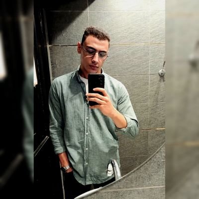 اللهُم توُفني وأنتّ رآضً عنّي وازُقـنـي حُـسنَ الخاتِـمـة