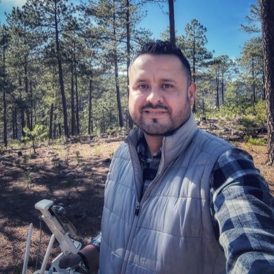 Ejerciendo en varias áreas. El periodismo mi pasión. Aprendiz en Com. Soc. @contactohoy