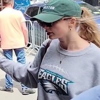Steve (@steve03686723) 's Twitter Profile