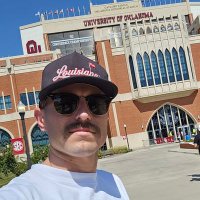 LC (@lcizzzzle) 's Twitter Profile