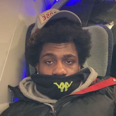 f20r_'s profile picture. 👻