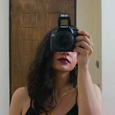 ikiimm's profile picture. درتلاش برای بیرون کشیدن گلیم خود از اقیانوس زندگی.