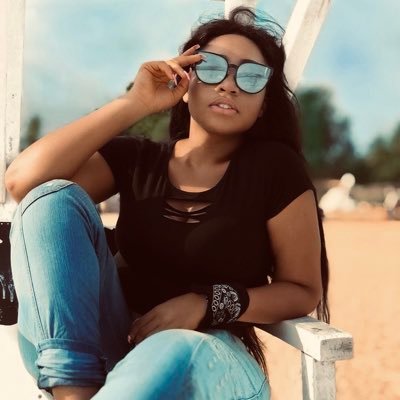 InstabloomX's profile picture. 