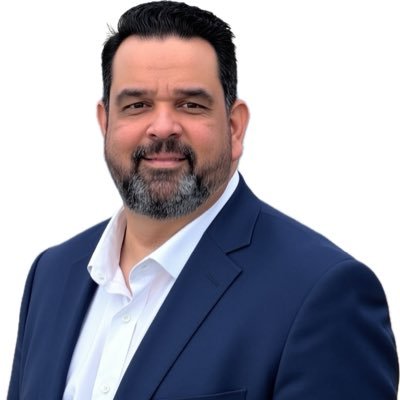 Hard working Family man, with a well rounded level of experiences. Starting at the age of 19 as a Commercial Diver to now as a Real Estate Agent.