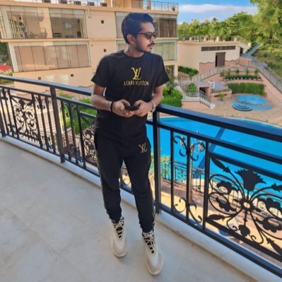 yeahseenbroh's profile picture. Lead User Experience Designer