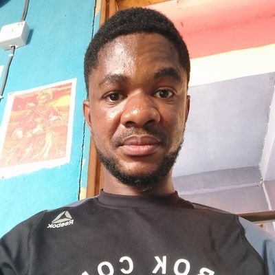 A Computer scientist and a fashion Designer
Edo first born
IG: https://t.co/dcboyO21Vh
#YNWA/#Liverpoolfc
#Obidient #30BG