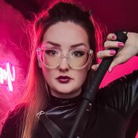 Mistress Stephanie (@miss_l_toe) 's Twitter Profile