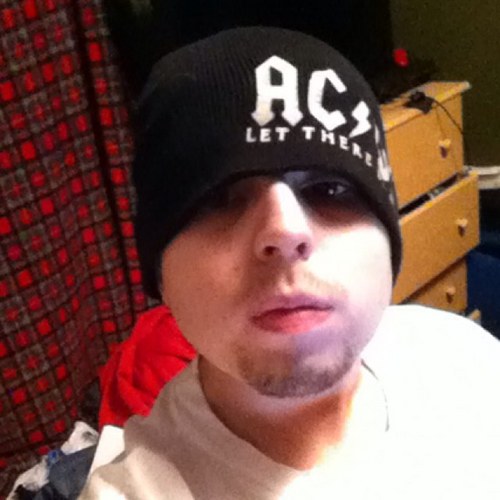 trey_weems's profile picture. life is short so just live it and live it hard your way no matter what people tell u