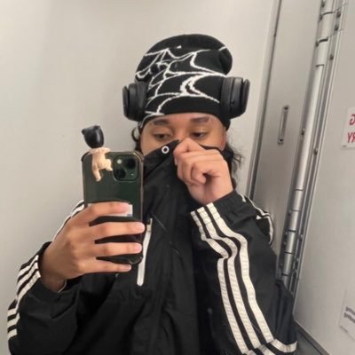 Xbribri01's profile picture. Attended University of Yapology