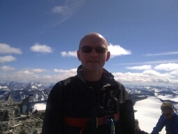 odbrask's profile picture. Psykolog med bakgrunn fra psykisk helse og utdanning. Heier på alle som klarer å popularisere fagkunnskap. YouTube: https://t.co/108LNhC4dh