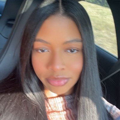 simmer that cc shops and never plays her game | ♎️♏️
