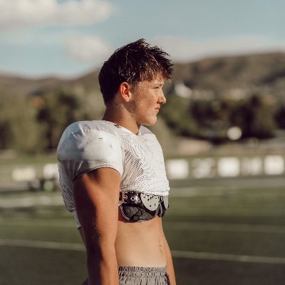 Corner Canyon Class of 2027. Football LT & DE 3.84 GPA 6' 4 7/8