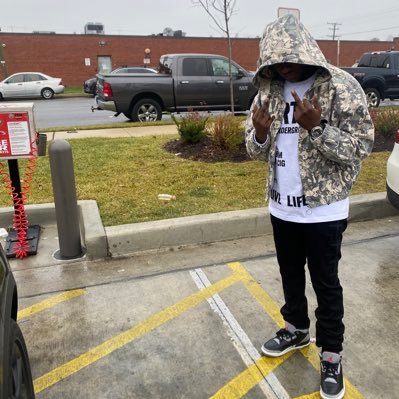 Mr. BlueCheese✨💯. Get money lay low & keep that fuck shit from round me I’m on my road to riches... #FreeDinkles