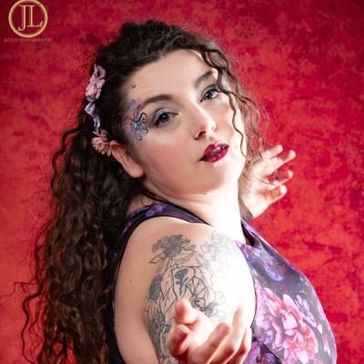Pittsburgh Based Wrestler Est. 2019 #KissKissBloom
She/Her
The Fiestiest Flower in Pro Wrestling
Bookings: TatianaTheBlueRose@gmail.com