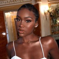 𝑹𝑨𝑵𝑨. (@r7000_r77) Twitter profile photo