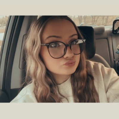 abby4669's profile picture. you dont find the happy life. you make it