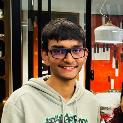 divyamdotfoo's profile picture. https://t.co/Z2EyrDhFMN