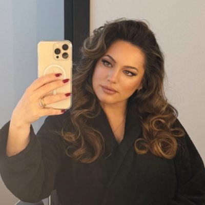 Kelly Brook / Mrs Parisiさんのプロフィール画像