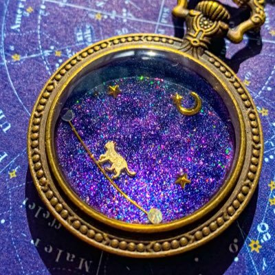 【宇宙】×【ねこ】をテーマに、深く奥行きのある星空の下、ねこ達が織り成す物語・ラブストーリーが詰まった作品を製作しております。 Instagramアカウント→https://t.co/ZIBAis5VOI