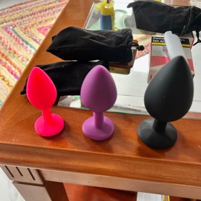 Are you into the dom/sub kinky erotic sex plays and fetish's🫥