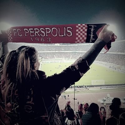 lamadreee's profile picture. من پناهنده‌ام به مرزهای تنت...🌱