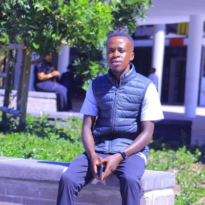 stevenklemon's profile picture. Qualified computer engineer.