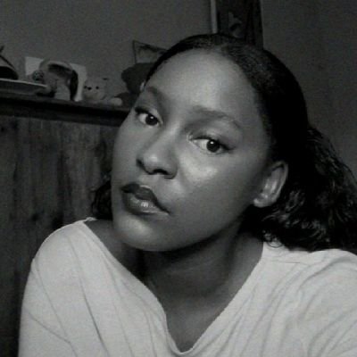 Liya849423's profile picture. Quiescent 😇