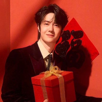 💚王一博 | Tracer85 🏍️🏎️| Fan Account เน้นหวีด โพเมีย 100%💚