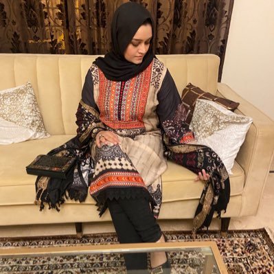 DrowningPices's profile picture. attempting to stay sane between WTF and IDGAF                                                             QUE *Jeopardy Theme Music*🎶