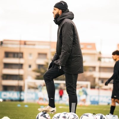 L’art du dédoublement pour ses passions - UEFA B 🧠 Analyste vidéo R1 Futsal Coqs Rouges - Entraineur adjoint/Analyste vidéo U17 National Jeunesse Villenavaise