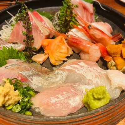 あなたの知り合いの知り合い|コミュ強|幸運・好運な人|身体均整師(@wizardjy)|バスバリトン|息をするように食べて寝る|福岡出身|島根|東京|クリームパンハンド|