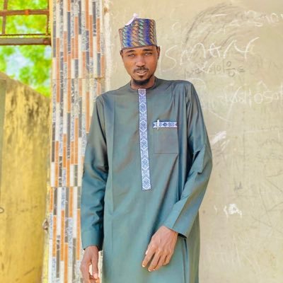 AbulfathiIbrah2's profile picture. لم يولج الحضرة من لم يولد مرتين🧏🏻‍♂️