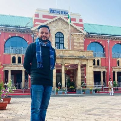 Journalist at @abpmajhatv news channel. Passionate #Railfan. Don't expect any philosophy.