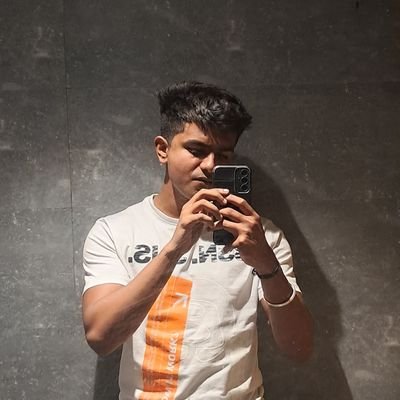 virajroyy's profile picture. 