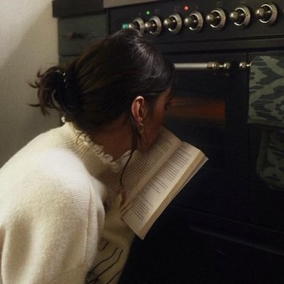 Follow for writing inspirations! Just a highschooler sharing her love for unraveling the mysteries behind books, characters, themes and all facets of literature