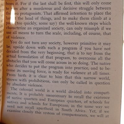 Pan Afrikanist.
Nature💚.
Power to the People!
Book 📖 available.