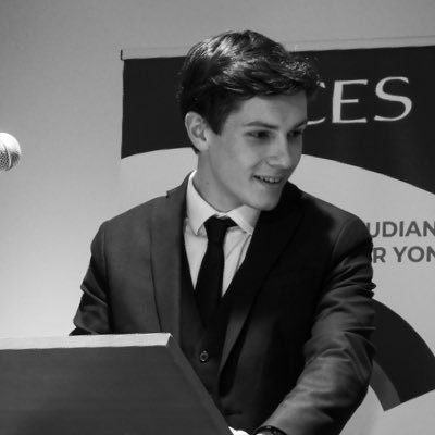 Tit_land17's profile picture. @Renaissance @JeunesMacron @RenewEurope