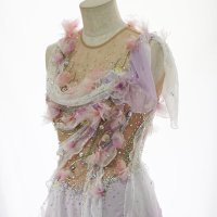 Satomi ito (伊藤聡美) (@satomiitodesign) 's Twitter Profile