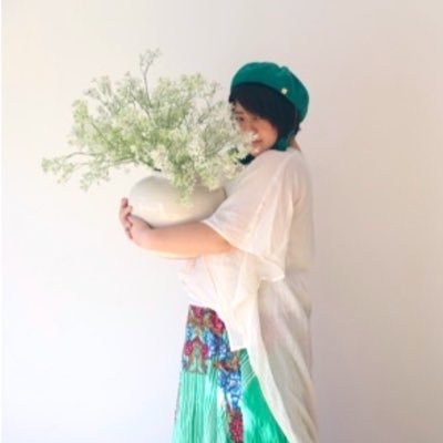 shio4188's profile picture. 静岡県御殿場市出身♡秋田と宮城の血が入ってます！しずなびＣＭソング４番唄わせていただきました！Unreal Project（アンリアルプロジェクト）に所属し、コーラスグループ月灯りや民謡でも活動しています(○´∀｀○)