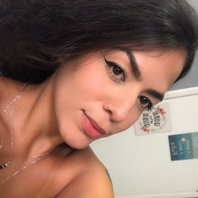 studycamija's profile picture. Vestibulanda de med estudando mais um ano e tentando não surtar depois de bater na porta. | FOCO UESB/UNEB/ENEM📚🩺 | #studytwtbr