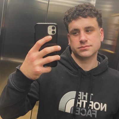 hi Iām š thanks for following me , JFF is no ppv https://t.co/4UeLSo0Q4q