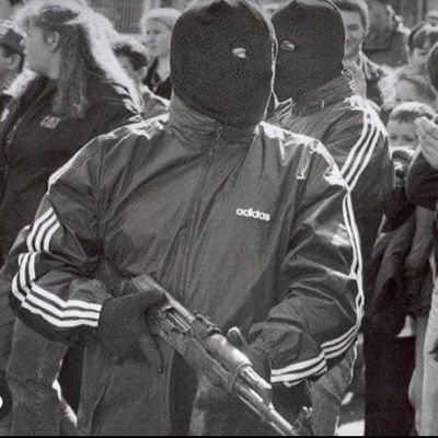 omerabul_'s profile picture. deplasman otobüsleri ve stadyum gişelerinde geçen bir ömür