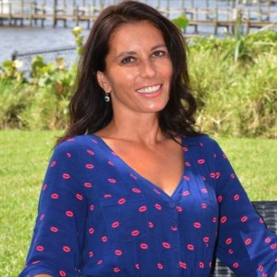 Residential Real Estate in FL, Waterfront & Beachside Specialist. First Tesla S Plaid owner in FL, Tesla Shareholder. #FSDBeta tester. Fluent in 6 languages.
