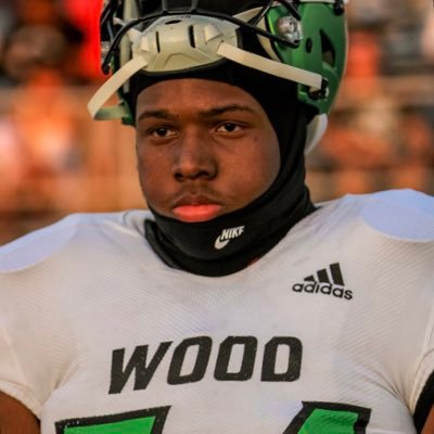 |6’3 285 Defensive Tackle| Class of 2027 Email- myelssmith24@gmail.com